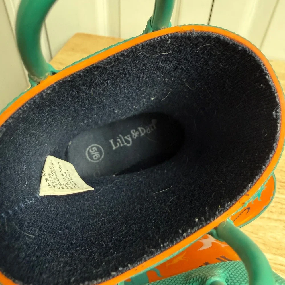 Lily & Dan Dinosaur Rain Boots Size 5/6 Orange Green Blue Puddle Jumper Style